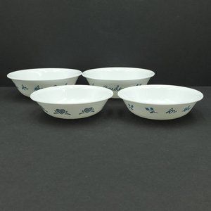 Corelle In the Garden Soup Cereal Berry Bowls Blue Hearts Stencil Dessert Bowl